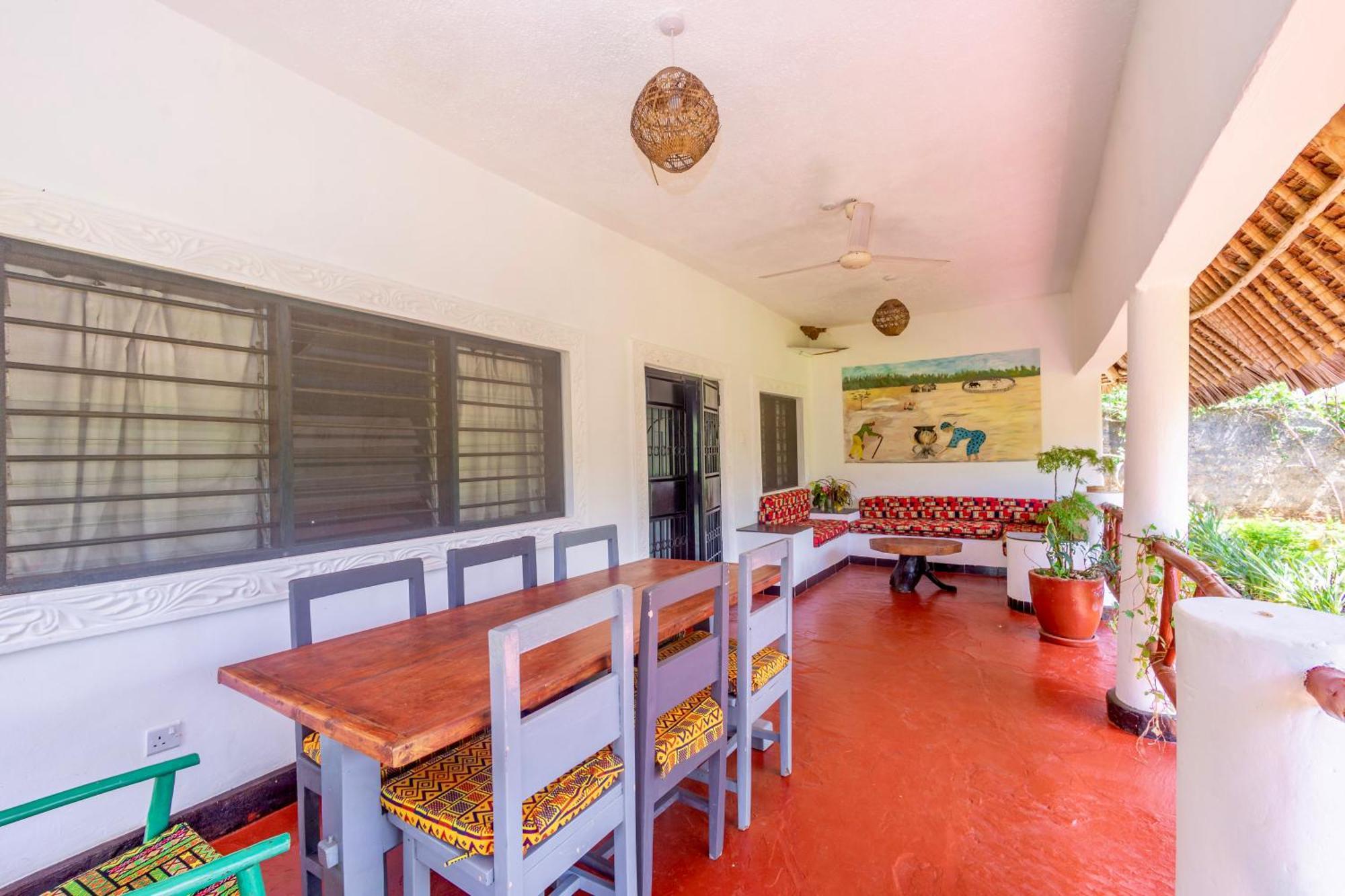 Villas Dora And Holly Diani Beach Extérieur photo