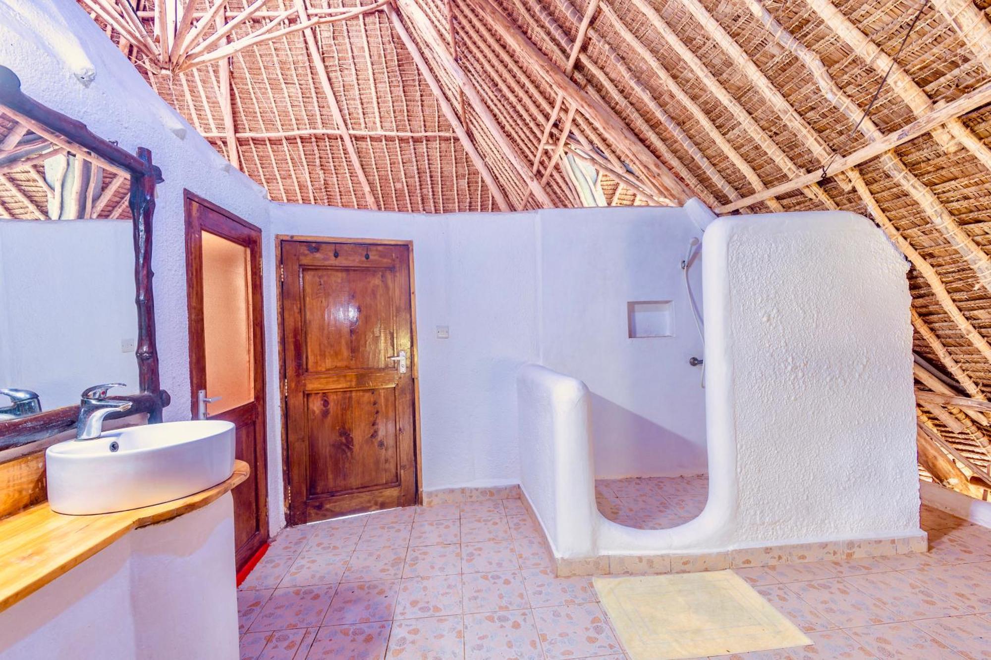 Villas Dora And Holly Diani Beach Extérieur photo