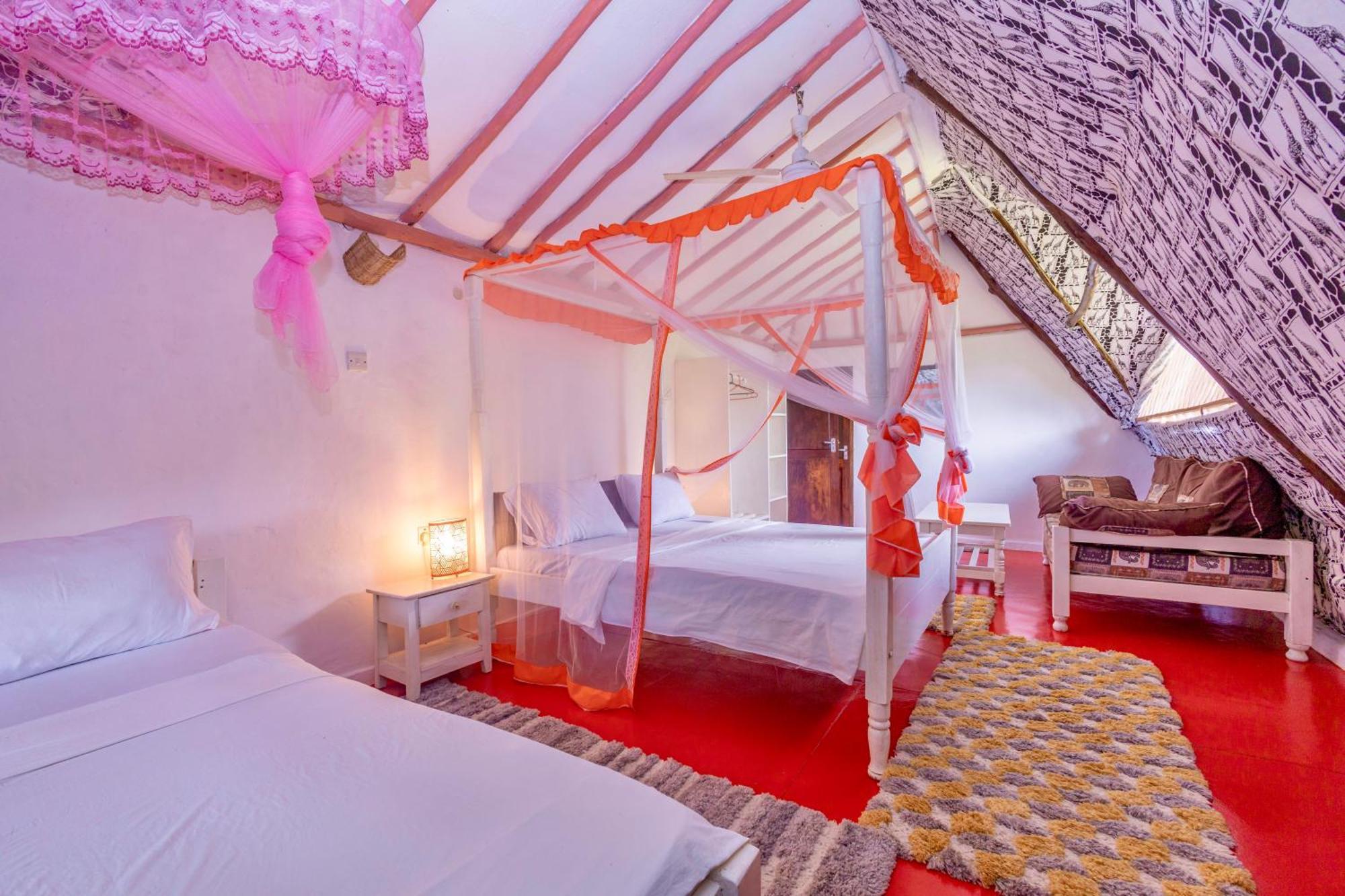 Villas Dora And Holly Diani Beach Extérieur photo