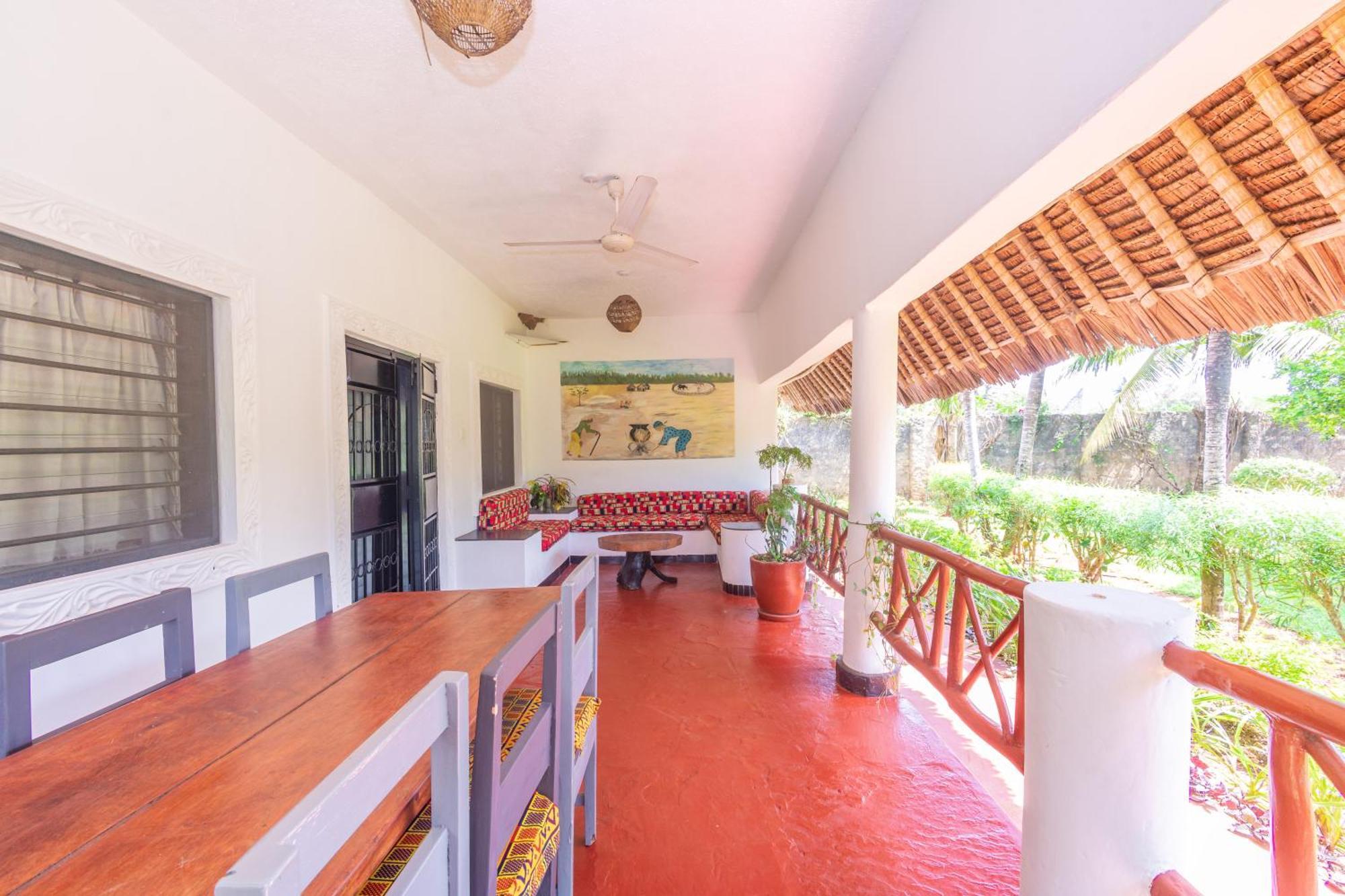 Villas Dora And Holly Diani Beach Extérieur photo